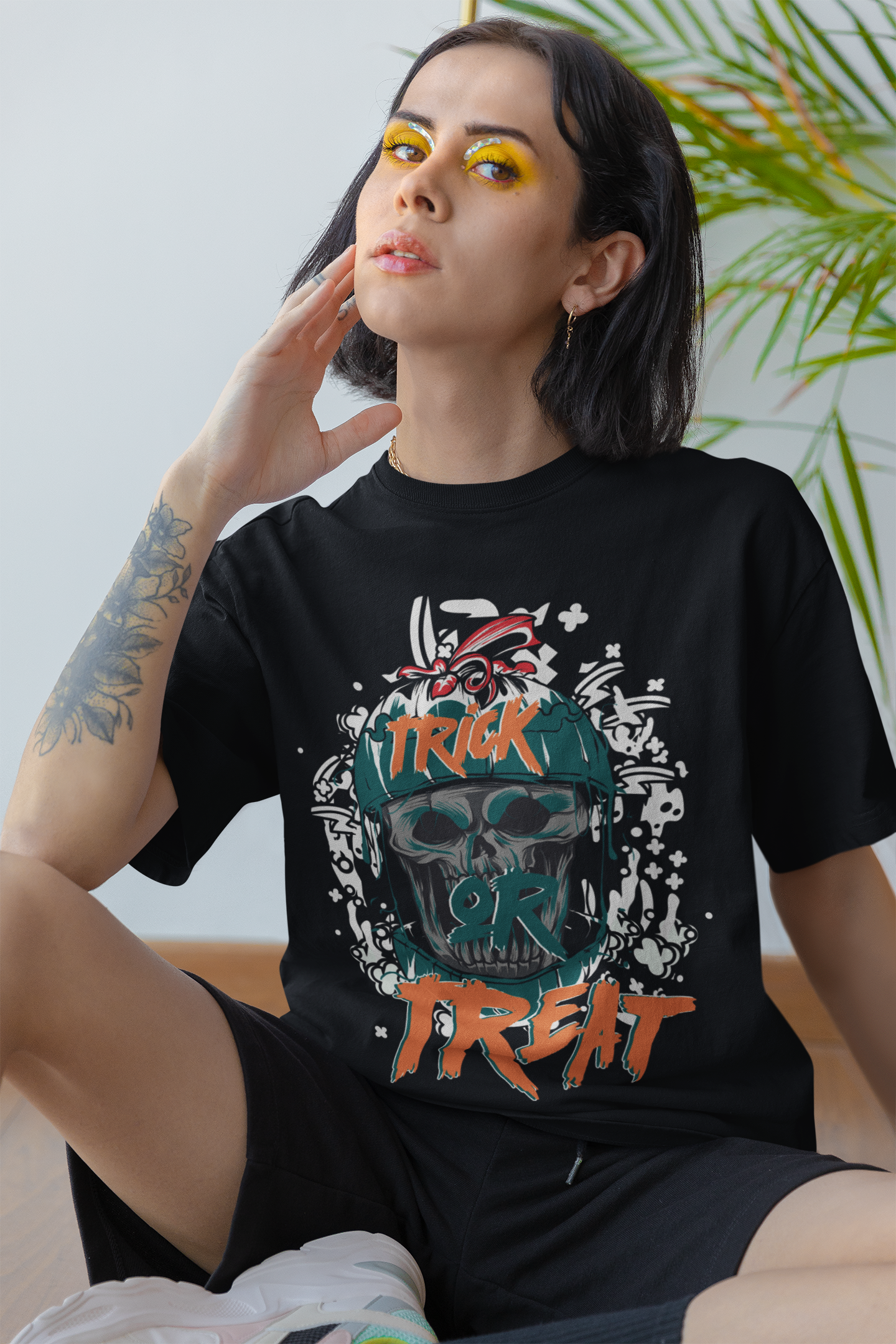 Skull Trick or Treat Black Halloween T-Shirt
